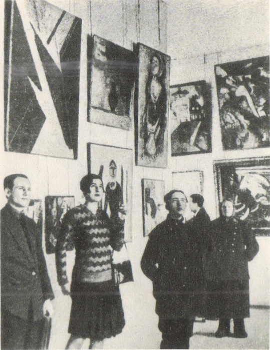 1930-е Работы Н.Удальцовой и А.Древина в ГТГ. Фрагмент экспозиции. Фото А. Федорова-Давыдова (539x700, 163Kb)
