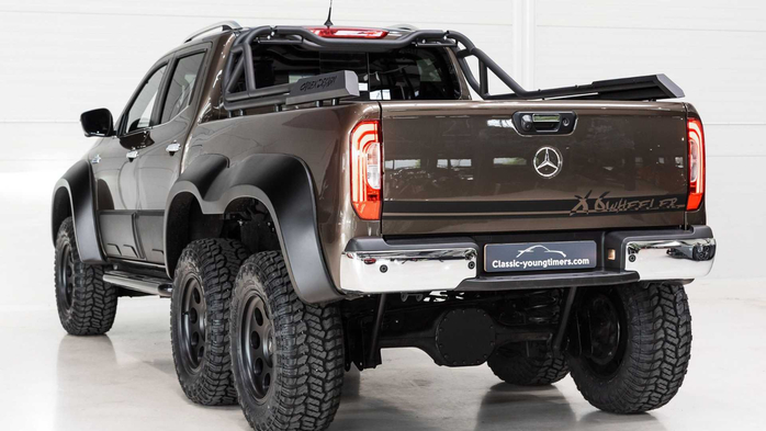 mercedes-benz-x-class-six-wheeler-rear-angled (700x393, 202Kb)