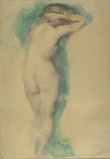 1906 Femme debout, de dos, une main sur la nuque, légèrement penchée (383x550, 75Kb)