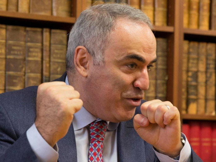 kasparov (700x525, 331Kb)