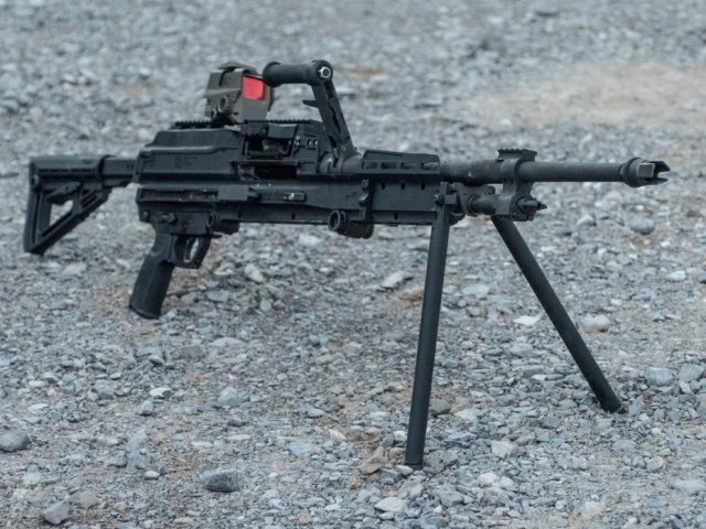 pulemet-razrabotannyi-kompaniei-sig-sauer-v-ramkah-programmy-lmg-m-1zcjv3of-1621942561.t (640x480, 77Kb)