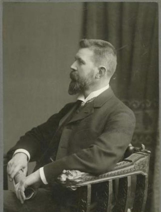 Philippe-Auguste Guye (532x700, 147Kb)