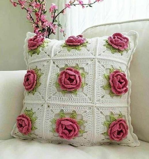 rose_granny_square_pillow(02) (517x554, 189Kb)