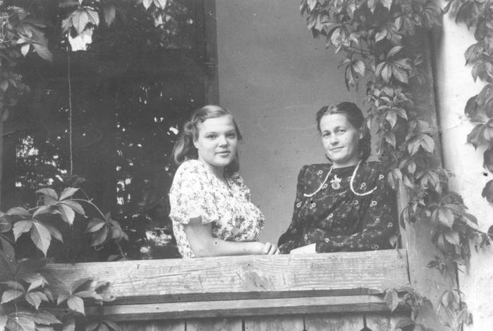 AA 055-Нина-29.06.1952г (700x470, 197Kb)