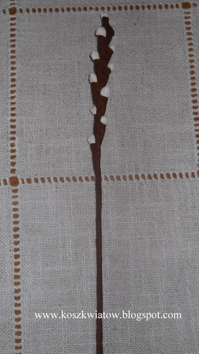 Верба из гофрированной бумаги для пасхальных композиций (14) (393x699, 256Kb)