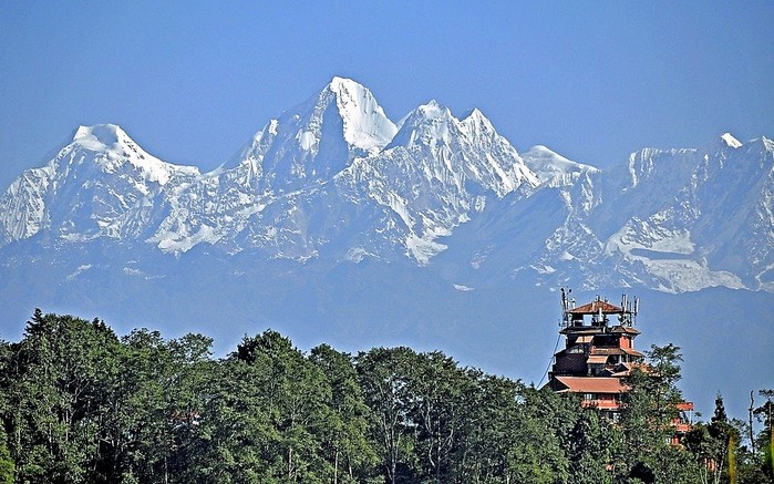 2714816_goraeverest_2 (700x437, 120Kb)