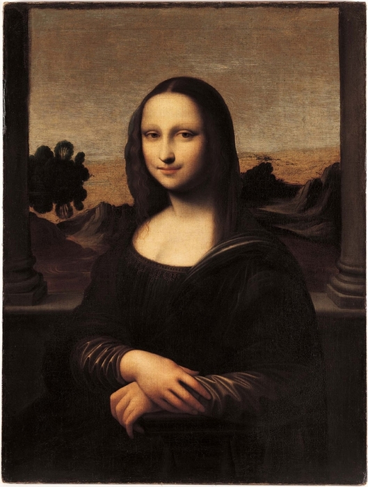2471598_The_Isleworth_Mona_Lisa_Kopiya_kartini_t__n__Aizelyortskaya_Mona_Liza_ochevidno_bila_sdelana_do_togo_kak_kraya_originala_bili_obrezani_i_pozvolyaet_razglyadet_ytrachennie_kolonni (529x700, 247Kb)
