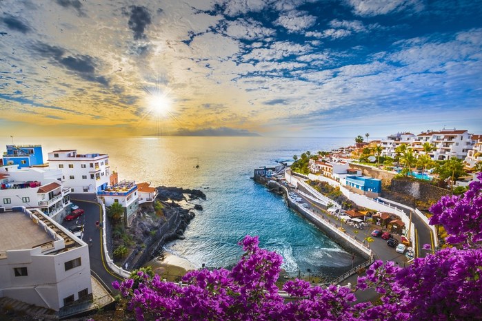 4743317_puertodesantiagocitytenerifecanaryisland (700x466, 119Kb)