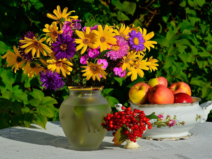 buket-rudbekiya-astry-floksy (700x525, 525Kb)