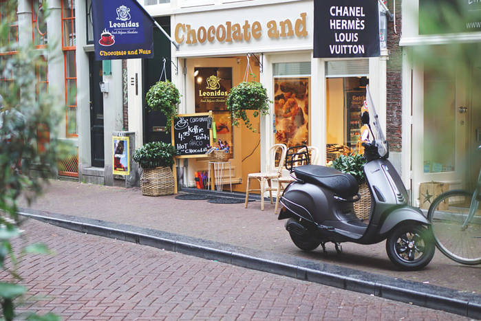 amsterdam-sehenswuerdigkeiten-highlights-9-straatjes (900x667, 78Kb)