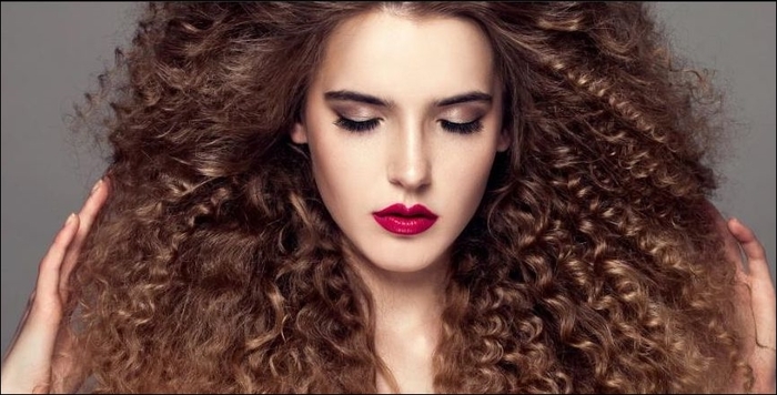 5158259_k_o_m_b_i_n_i_r_o_v_a_n_n_a_ya__himicheskaya_zavivka (700x356, 179Kb)