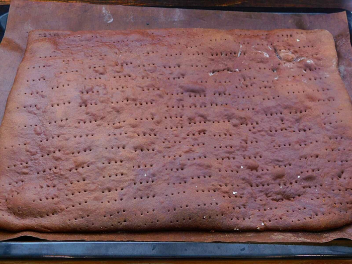 торт Спартак с вертикальными коржами 9 (700x525, 404Kb)