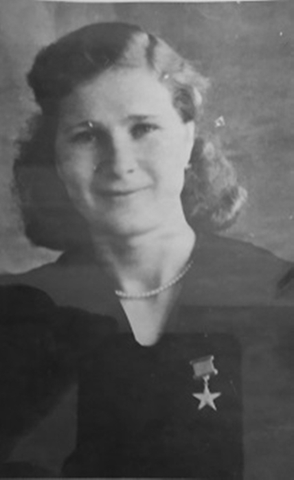 1930Polovinkina_Valentina_Mikhaylovna_2 (428x700, 79Kb)