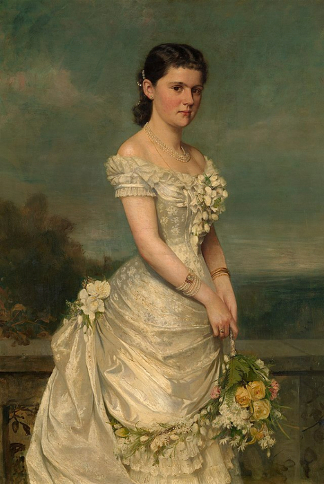 640px-Princess_Helen_of_Waldeck_and_Pyrmont_(1861-1922),_Duchess_of_Albany (469x700, 343Kb)