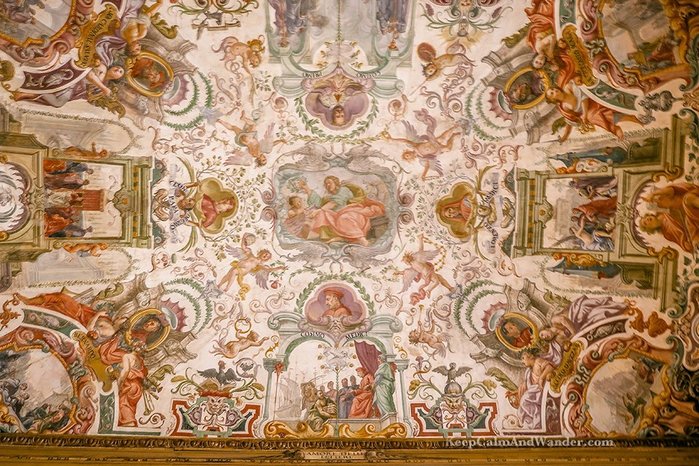 Uffizi-Gallery-Museum-Florence-Italy-12 (900x666, 129Kb)