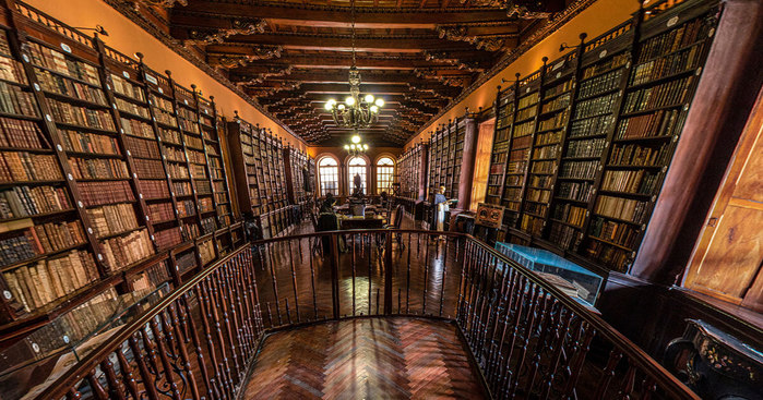 biblioteca-del-convento-de-santo-domingo-de-lima (900x567, 139Kb)