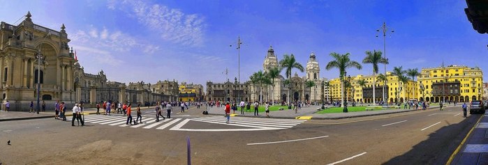 Plaza_de_Armas,_Lima,_Peru (900x437, 46Kb)