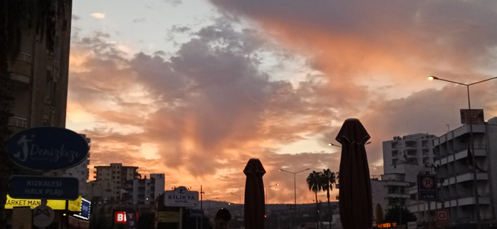 1665593749247 (700x322, 173Kb)