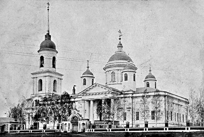 0 0  Покровский храм, фото нач. ХХ века (700x470, 238Kb)