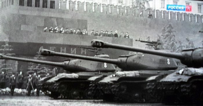  1945 (700x367, 174Kb)
