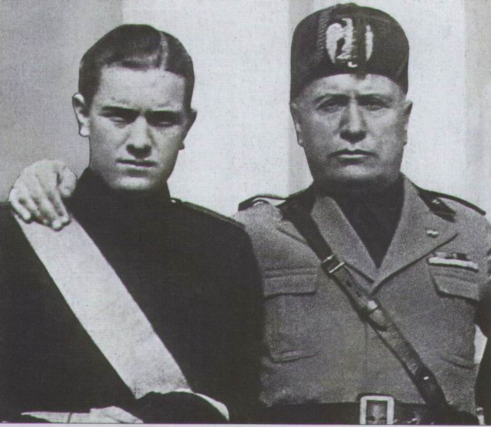 Duce_Benito_Mussolini   (700x608, 331Kb)