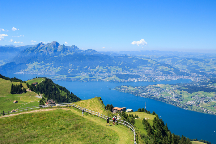 aerial-view-of-lake-lucerne-f1dfcf1 (900x666, 470Kb)