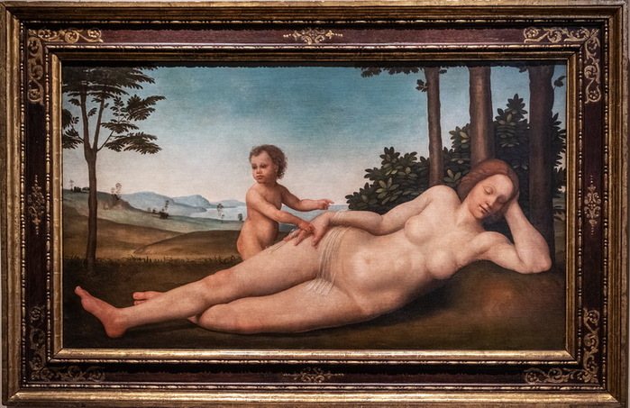 1505-1515 Venus with a putto. , . 82 × 141 . Ca ' d'Oro-  ,   (2) (700x453, 142Kb)