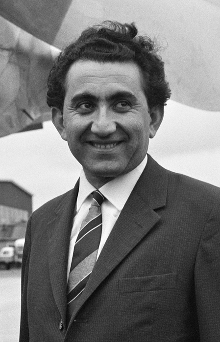 Tigran_Petrosian (449x700, 191Kb)