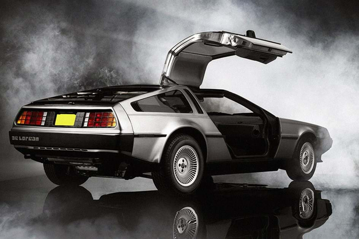 10 DeLorean DMC-12 (700x466, 217Kb)