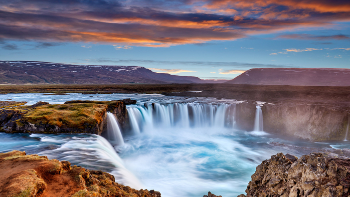 Panorama view of Goðafoss waterfall near Akureyri in the highlands of Iceland at sunset, Iceland (700x393, 357Kb)