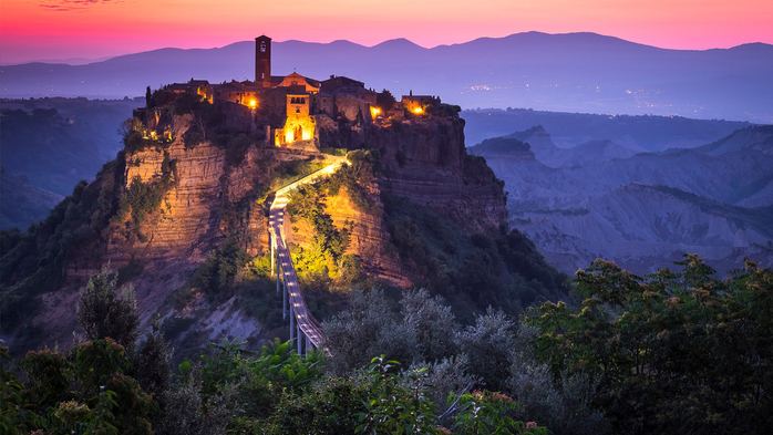 Civita di Bagnoregio, Viterbo, Lazio, Italy (700x393, 359Kb)