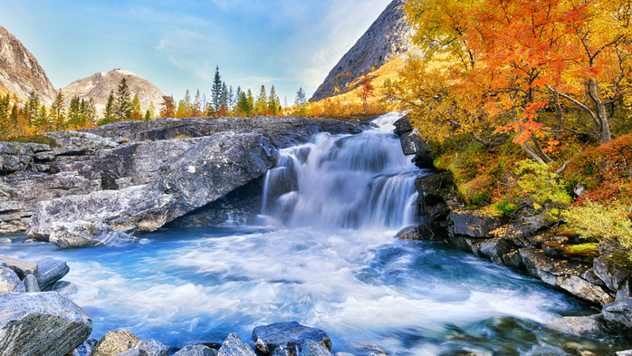 Beautiful autumn mountain landscape with yellow trees and waterfall (700x393, 478Kb)