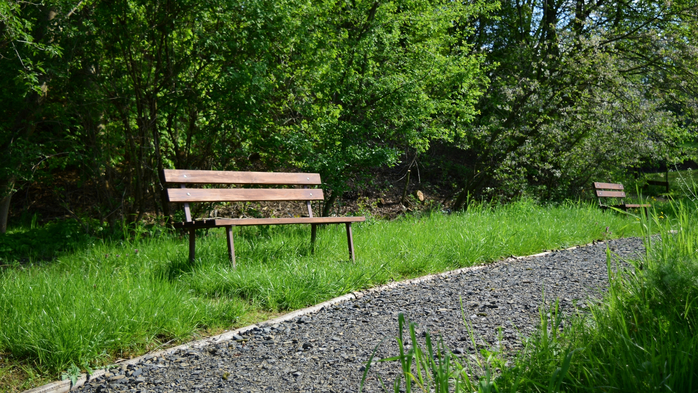 Bench (700x393, 491Kb)