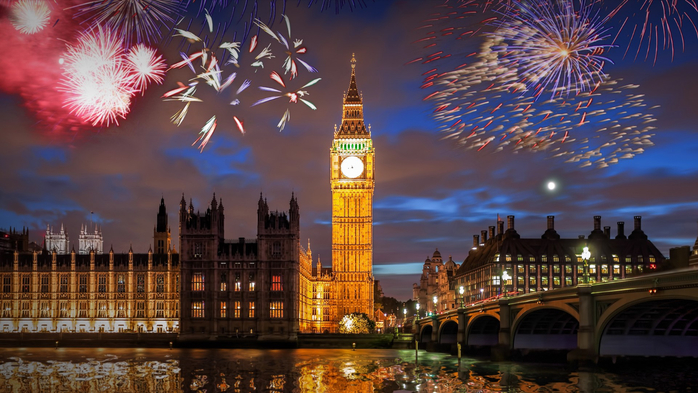 Big Ben with firework in London during celebration of the New Year, England, UK (700x393, 383Kb)