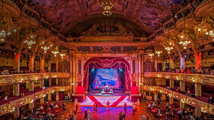 BlackpoolTowerBallroom_EN-US8455917047_1920x1080 (700x393, 465Kb)