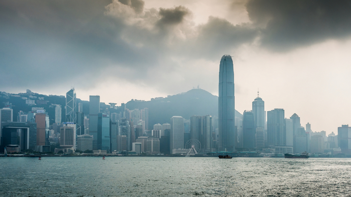 Broken Sky over Hong Kong (700x393, 264Kb)