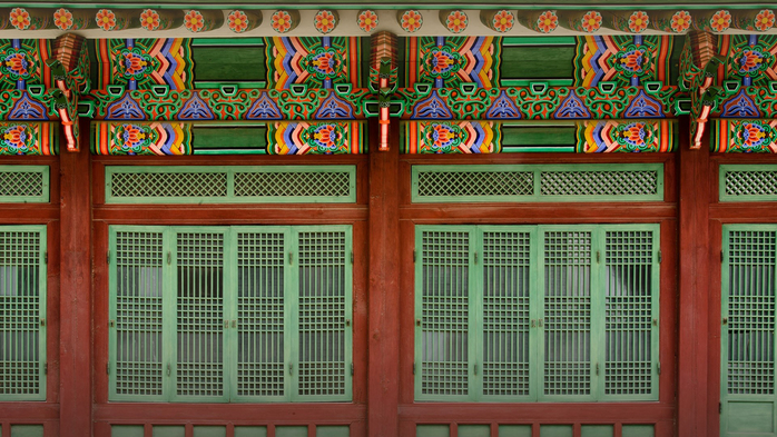 Building in Changdeokgung Palace, Seoul, South Korea (700x393, 457Kb)