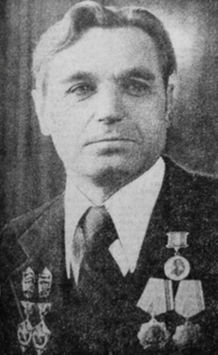 1934Vasilenko_Aleksandr_Stepanovich (430x700, 150Kb)