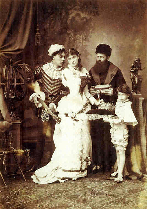  оссия Актеры-любители. Фото А.Карелина, Нижний новгород,  1870 (492x700, 432Kb)