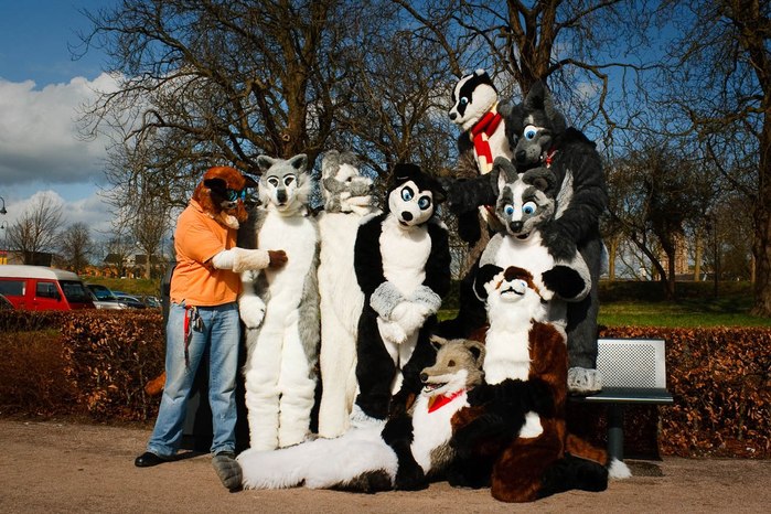 Dutch_Furries_Gorichem (700x466, 119Kb)