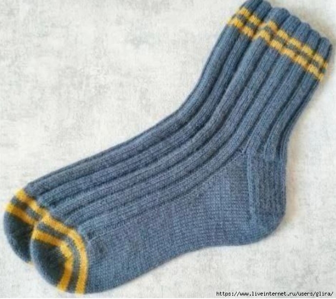 Такие разные — вязаные носки: вязать не перевязать