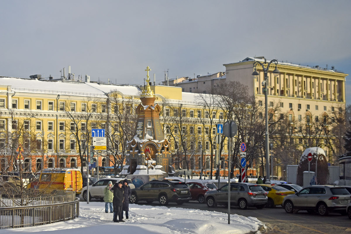 8-фев-2024,-Москва,-обзорная-памятник героям плевны (700x467, 377Kb)