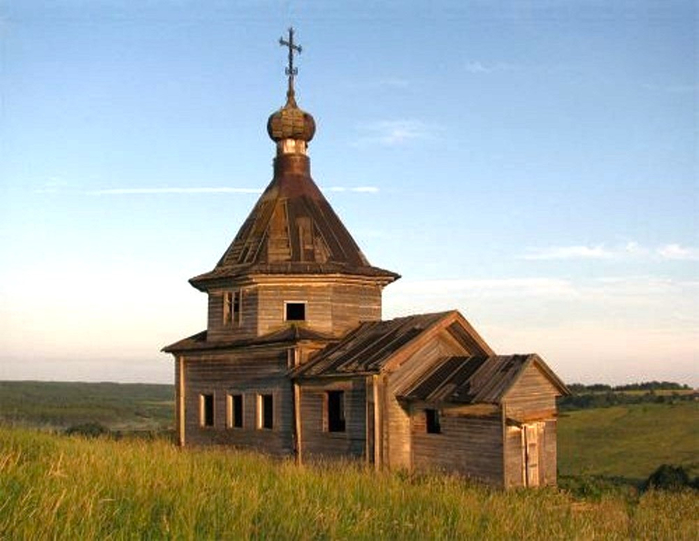 Семёновская. Часовня Зосимы и Савватия, XVIII в. (фото 2) (700x541, 280Kb)