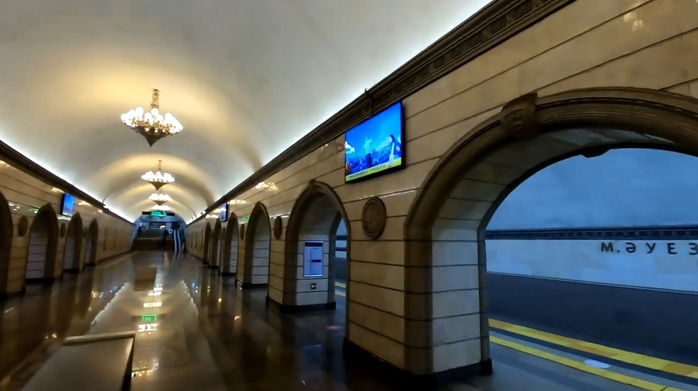 7354770_Metro_Almati_Stanciya_Teatr_M__Ayezova_5 (700x391, 70Kb)