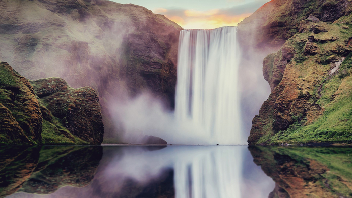 Skogafoss waterfall view with reflections at summer sunset, Iceland (700x393, 321Kb)