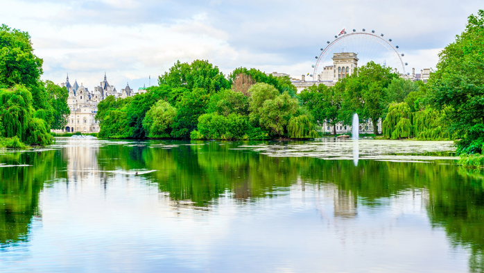 St James's Park during daytime, City of Westminster in central London, England, UK (700x393, 380Kb)