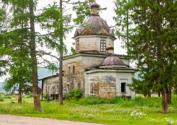Усть-Илга Церковь Одигитриевской иконы Божией Матери, 1804 г. (фото 2) (700x494, 424Kb)