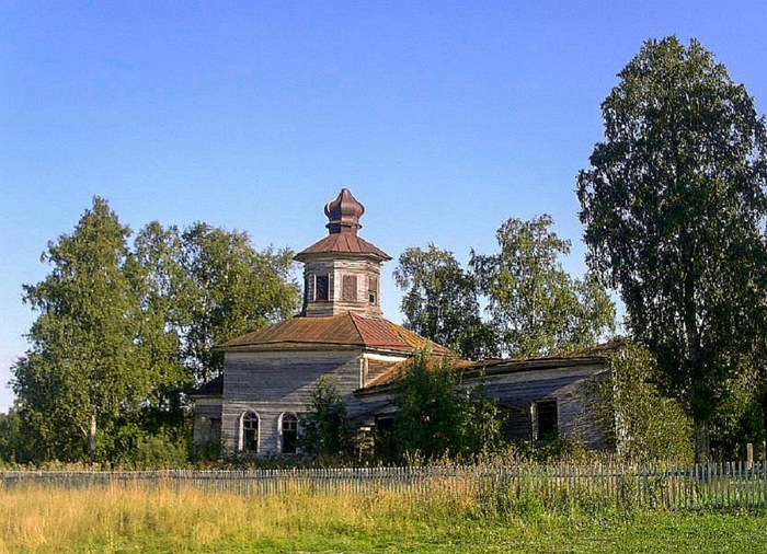 Перхинская (в 1917 г.-Нижняя Водлица). Георгиевская ц., 1763 г. (700x506, 448Kb)