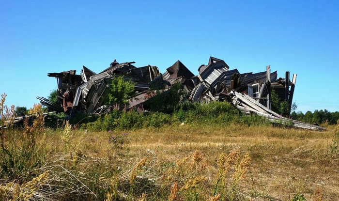 Саминский Погост. Тихвинская ц. 1897 г. (вид на храм в 2013 г.) (700x415, 318Kb)