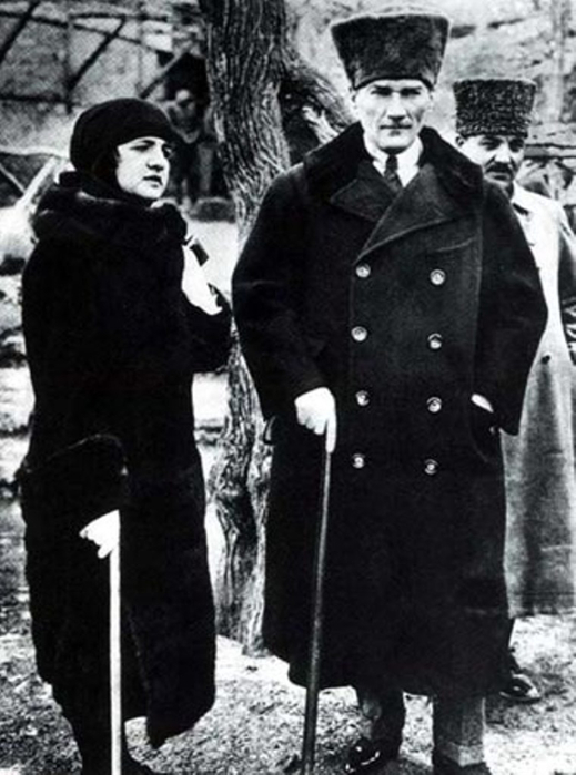 Latife_HanımMustafa_Kemal (519x700, 221Kb)